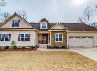 293 Knights Bridge Dr, Clayton, NC 27520
