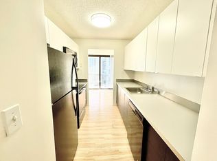 1200 N Dearborn St #22, Chicago, IL 60610