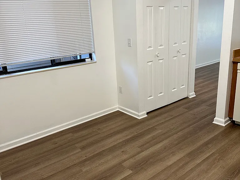 2065-7623 Baymeadows Cir W — Photo 17
