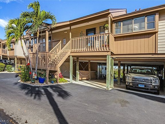 3rd image of 7564 Captains Harbor Dr APT 602