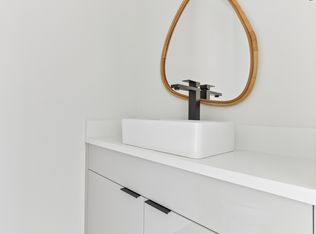 785 N Bryant St #4, Portland, OR