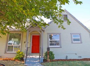516 W Malone St, Hanford, CA 93230