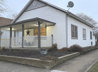 22 N Broadway St, Greenfield, IN