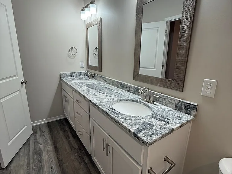8925 S 47th St — Photo 16