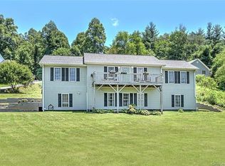 101 Lost Ridge Rd, Leicester, NC 28748