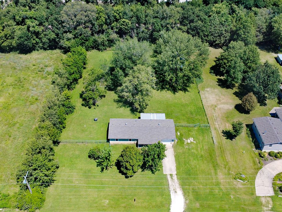 1st image of 8945 Glendale Cir