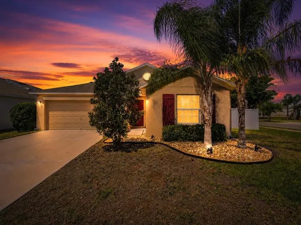 936 Zone Tailed Hawk Pl, Ruskin, FL 33570