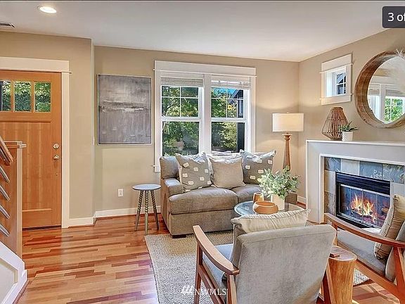 2nd image of 5817B 55th Ave NE