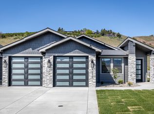 1030 Racine Springs Dr, Wenatchee, WA 98801