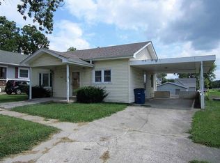 814 R St, Bedford, IN 47421