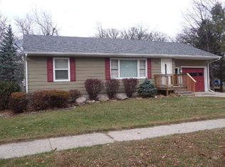 719 6th Ave NE, Waseca, MN 56093