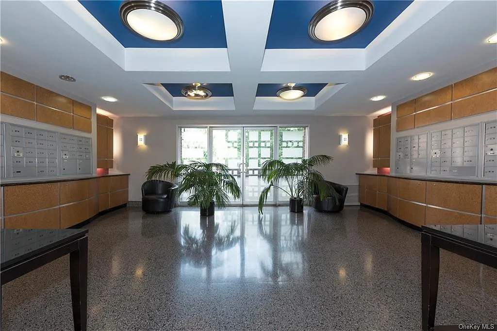 1 bed, 750 sqft, $2,500 — Photo 4