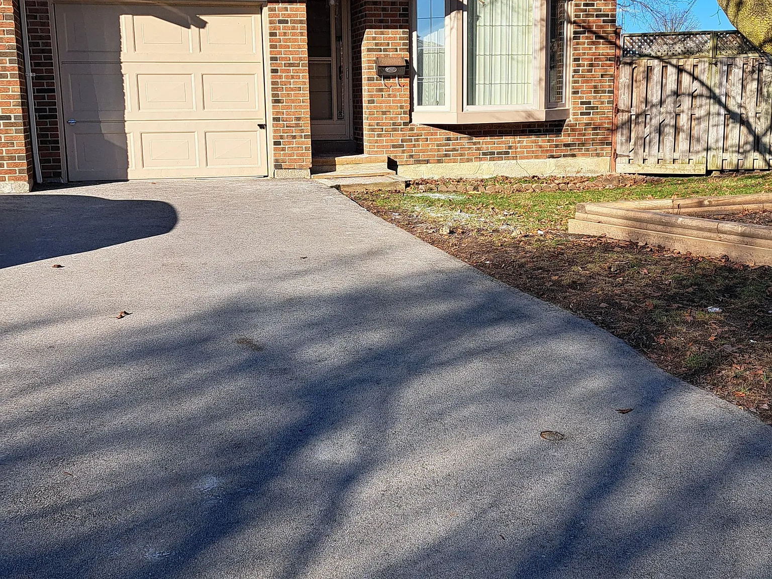 3 bed, $2,599 — Photo 1