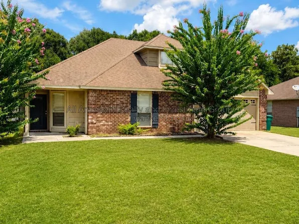 2271 Lewis St, Crestview, FL 32536