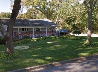 22 Reeves St, Smithtown, NY 11787