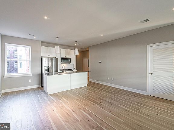 2nd image of 5412 Chancellor St Floor 2