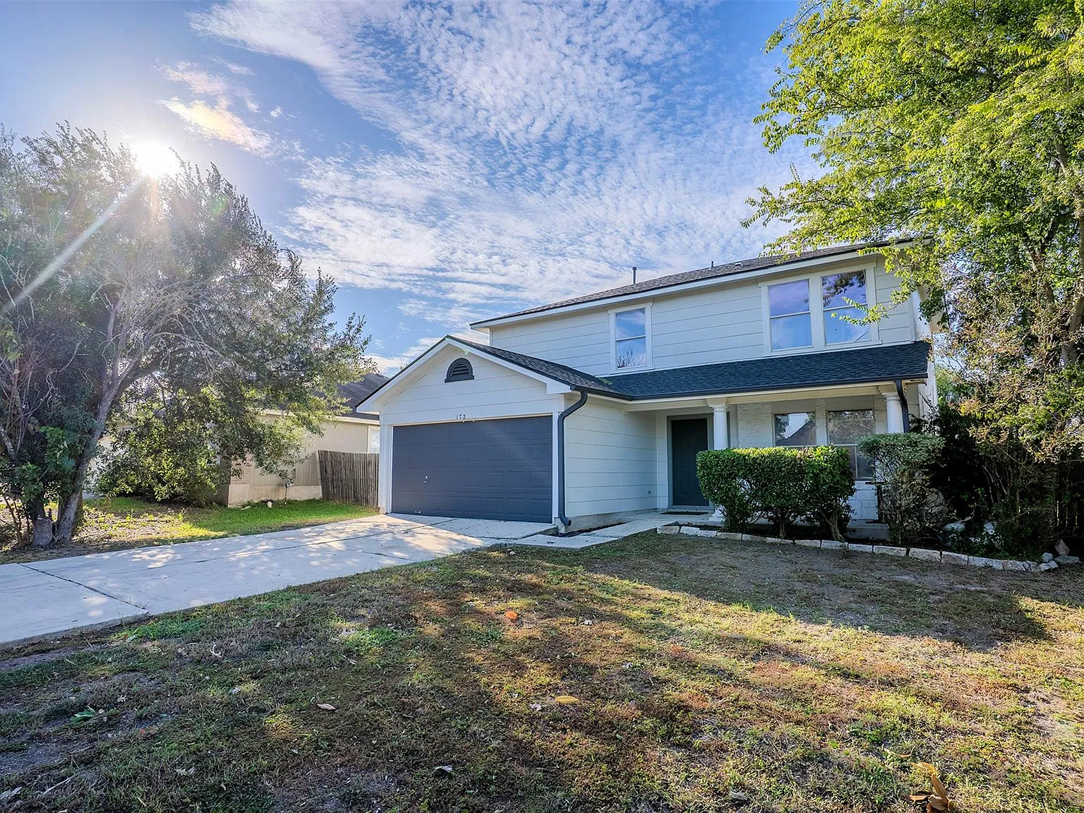 3 bed, 2.5 bath, 1710 sqft, $1,950 — Photo 2