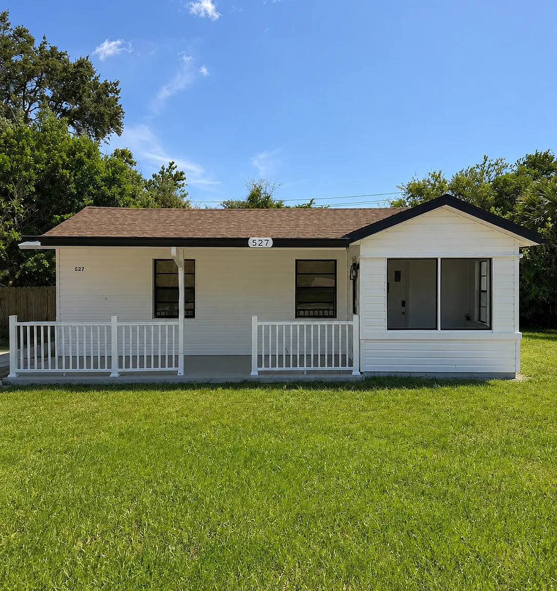 2 bed, 1.5 bath, $2,000 — Photo 1