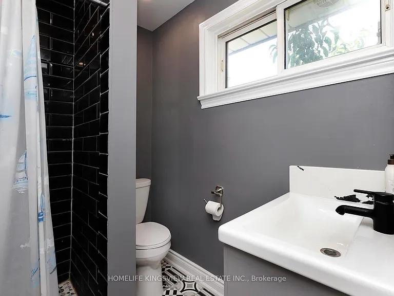 110 Longfield Rd — Photo 14