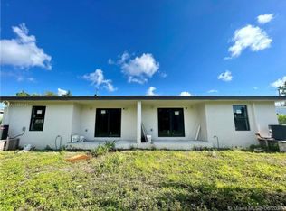 11848 SW 213th St, Miami, FL 33177