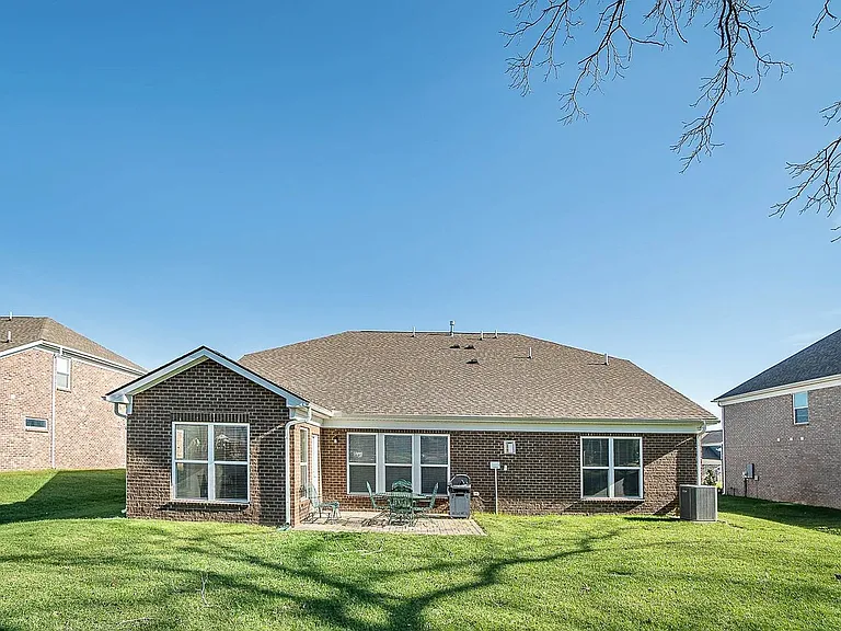 1674 Lantana Dr — Photo 31