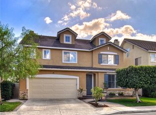 6 Glenoaks, Irvine, CA 92618