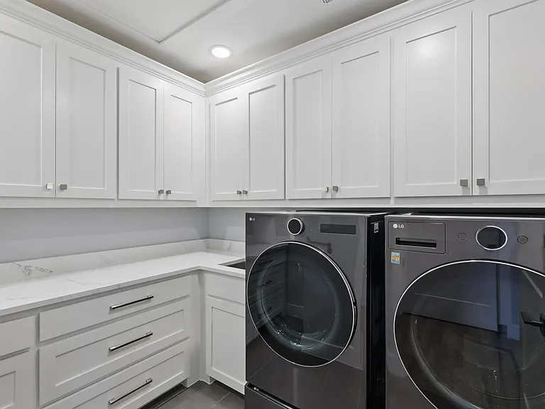428 Northwood Dr — Photo 44