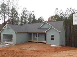 102 Twisted Pines Xing, Dahlonega, GA 30533