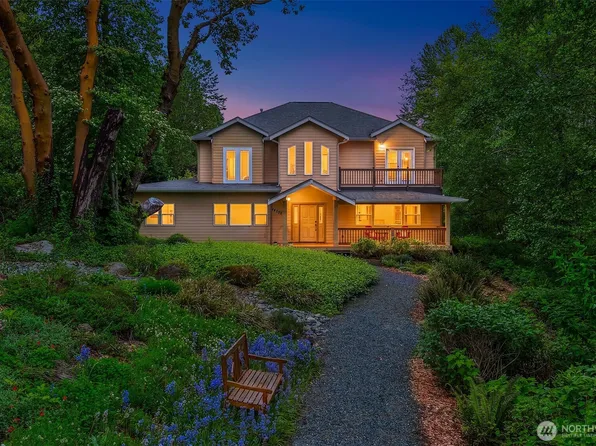 14730 75th Avenue NE, Kenmore, WA 98028