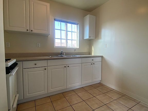 5th image of 5016 W Washington Blvd APT 202