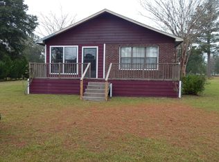 166 Raineys Ln, Lucedale, MS 39452