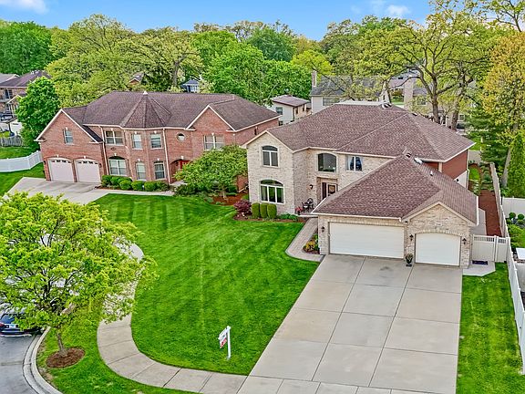 4th image of 298 Cara Ln