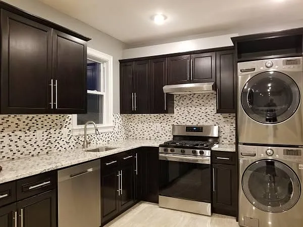 13 Spalding St #2 — Photo 4