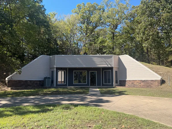 6042 NE 118th Rd, Red Oak, OK 74563