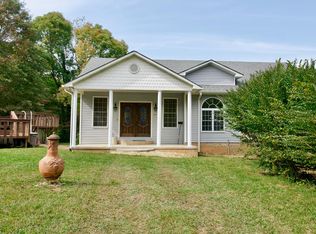 2740 McDonald Rd, Cookeville, TN 38501