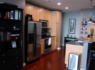 208 N Church St #3212, Charlotte, NC 28202