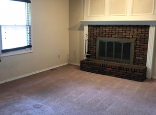 11003 W 17th St N, Wichita, KS 67212