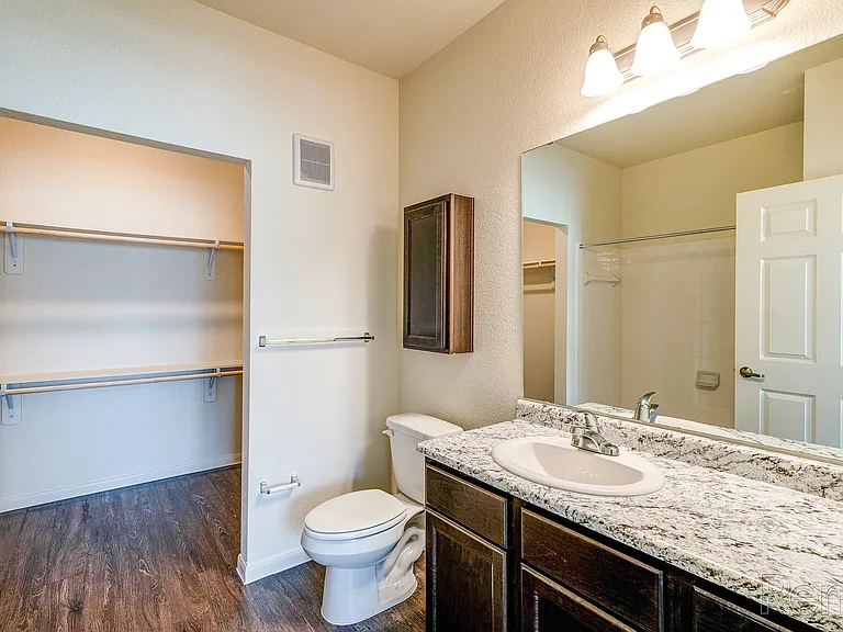 Mesa West — Photo 9