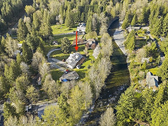 3rd image of 43637 SE 147th Ln