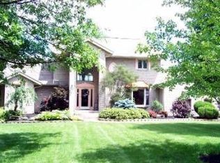 1645 Ivy Dr, Lima, OH 45807