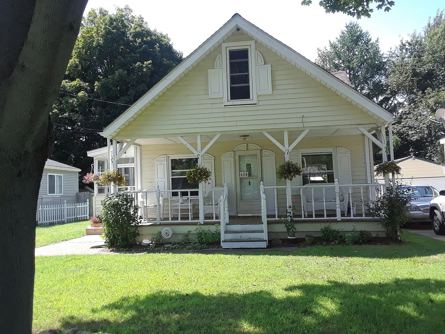 1608 Wilkins Rd photo 1