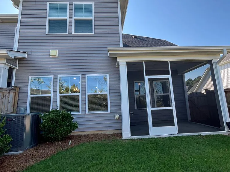 7404 Springwater Dr — Photo 2