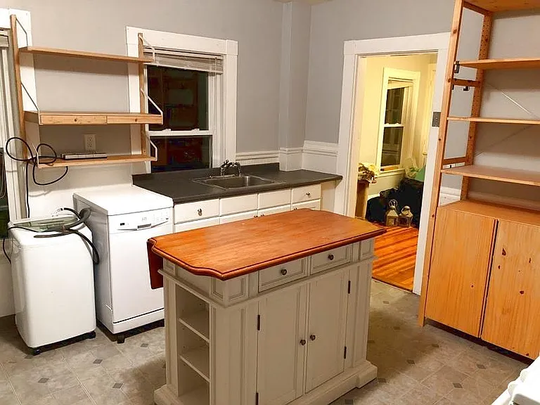 44 Glenwood Rd #2A — Photo 12