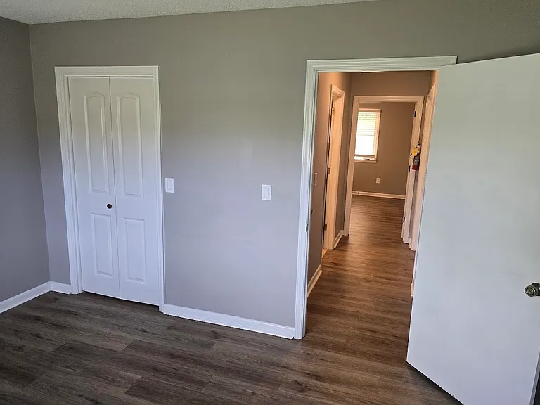 115 Willow Ct — Photo 15
