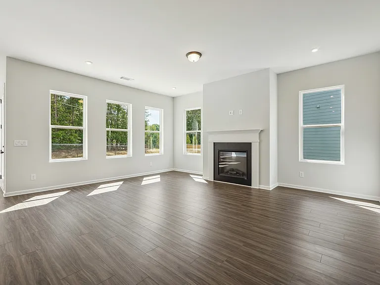 3679 Annsbury Ct — Photo 3