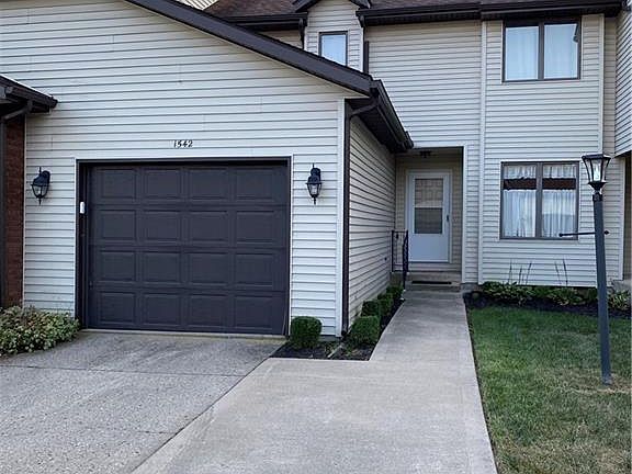 3rd image of 1542 N Regency Dr #13