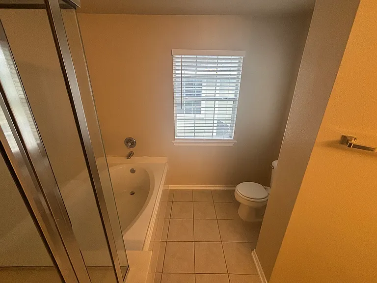 8805 Elm Drake Ln — Photo 31