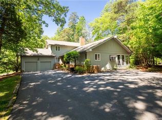 16 Catawba Ridge Rd, Lake Wylie, SC 29710