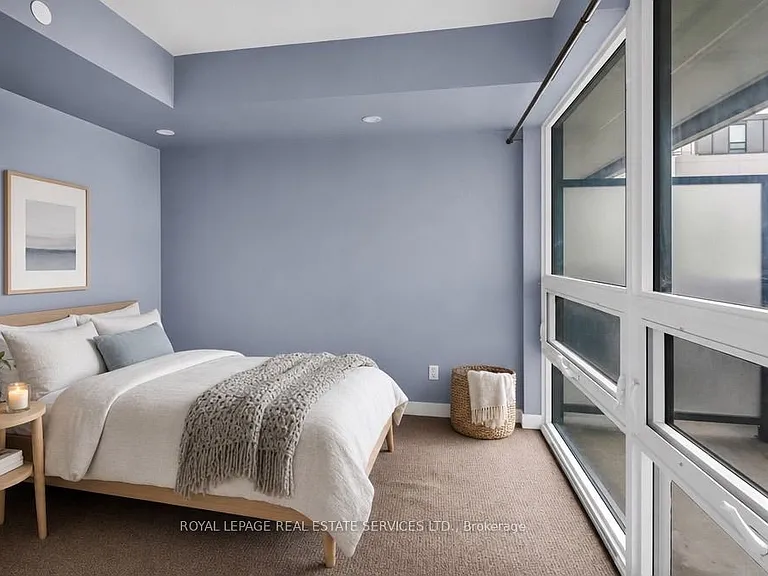 120 Varna Dr #401 — Photo 4