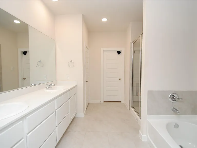 7143 Clearwater Cove Dr — Photo 7
